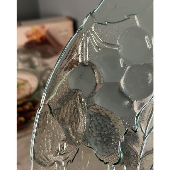 Indiana Glass Chip Dip Tray Madeira Green Raised Fruit Pattern 13” Platter Box - Picture 8 of 11